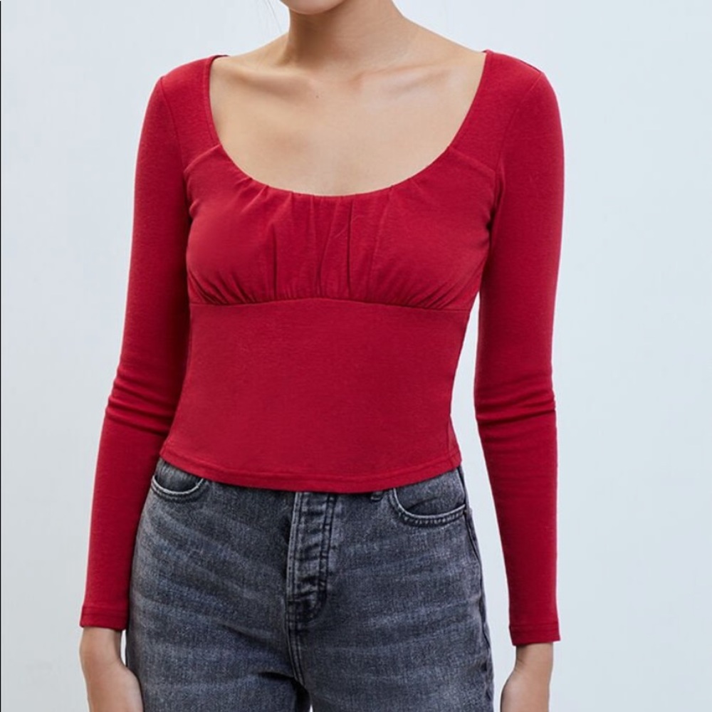 Me to We long sleeve red top size Large